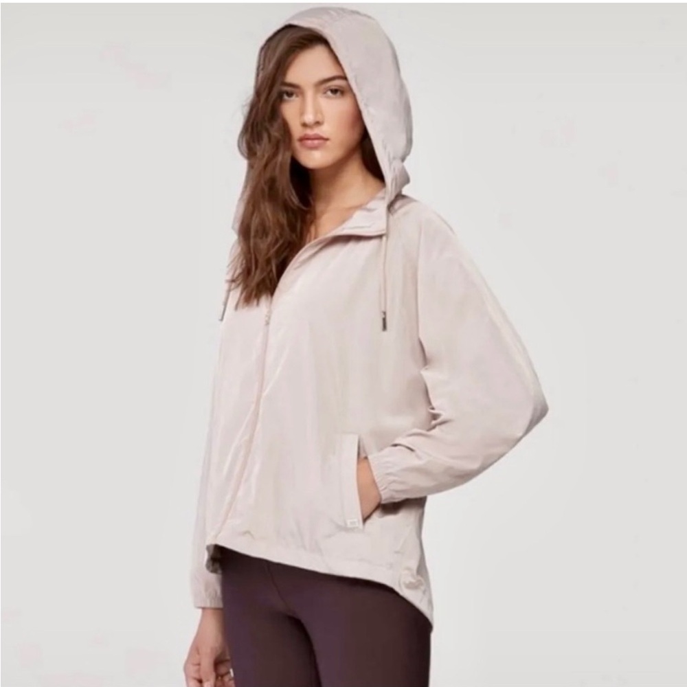 Soia & Kyo Oaklynn Windbreaker Jacket Sz small/medium light mauve pink